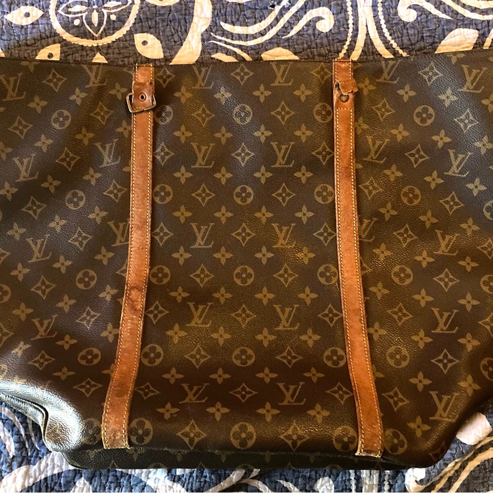 Vintage Louis Vuitton shopper bag!!